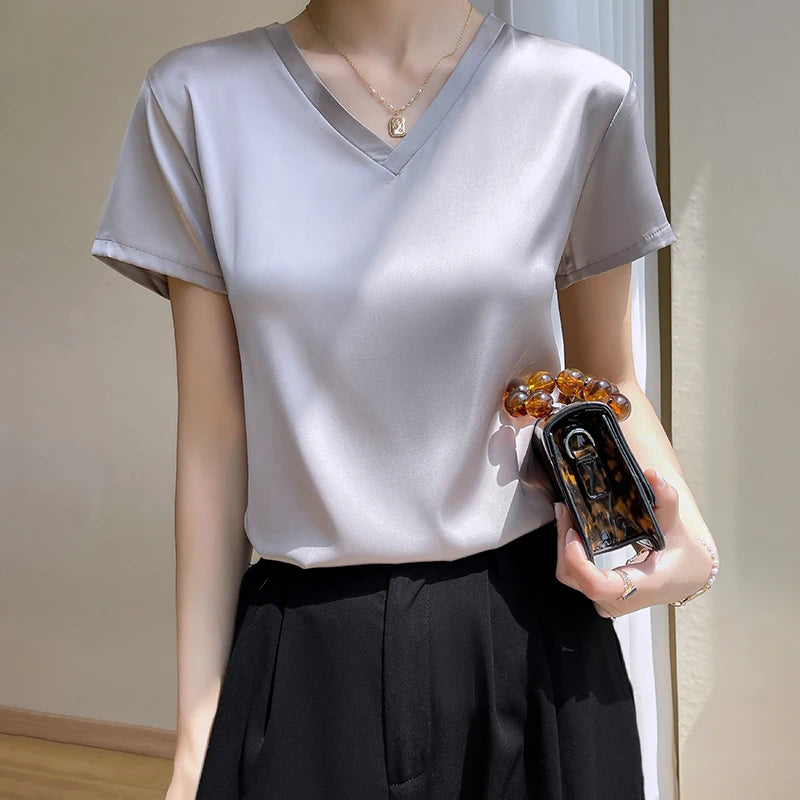 Valentina V-Neck T-Shirt